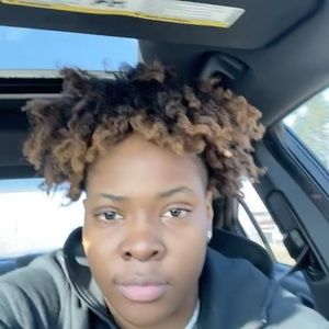 Meet your Posher, Shay